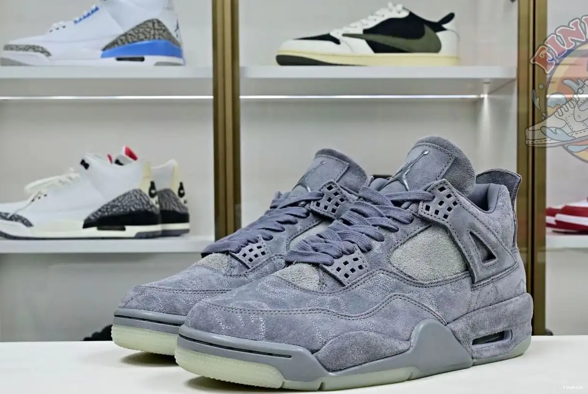kaws Air 4 retro Jordan Jordan 0520